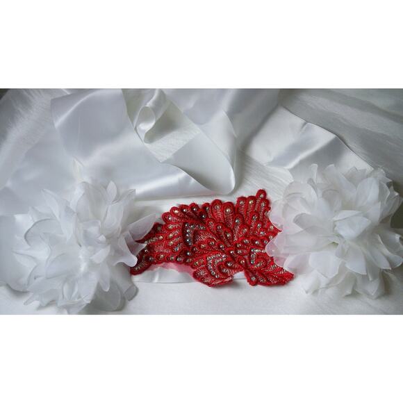 Red White Rhinestone Appliqued Floral Prom Party Formal Bridal Mob Belt Sash - Picture 2 of 4